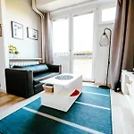 Centrum Grzybowska Exclusive High Ceilings View By Polandbnb