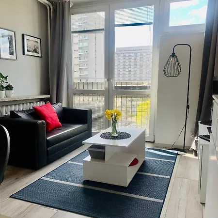 Centrum Grzybowska Exclusive High Ceilings View By Polandbnb Apartment *