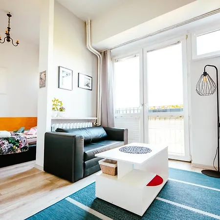 6th Floor Modern With French Balcony And Views Lägenhet Warszawa