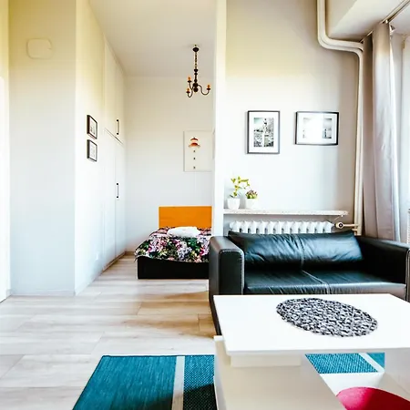 Centrum Grzybowska Exclusive High Ceilings View By Polandbnb *
