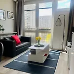 Centrum Grzybowska Exclusive High Ceilings View By Polandbnb Apartament *